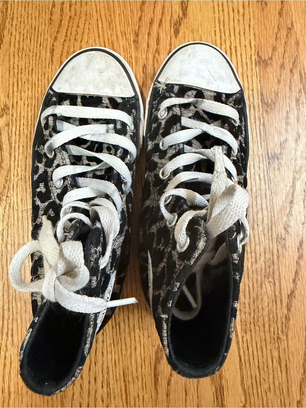 Converse Kids High-Top Sneakers in Black and White Leopard Print